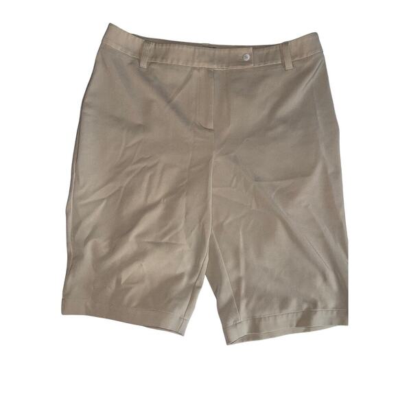CHICOS ADDITIONS SHORTS size Small - 8 - Picture 1 of 4
